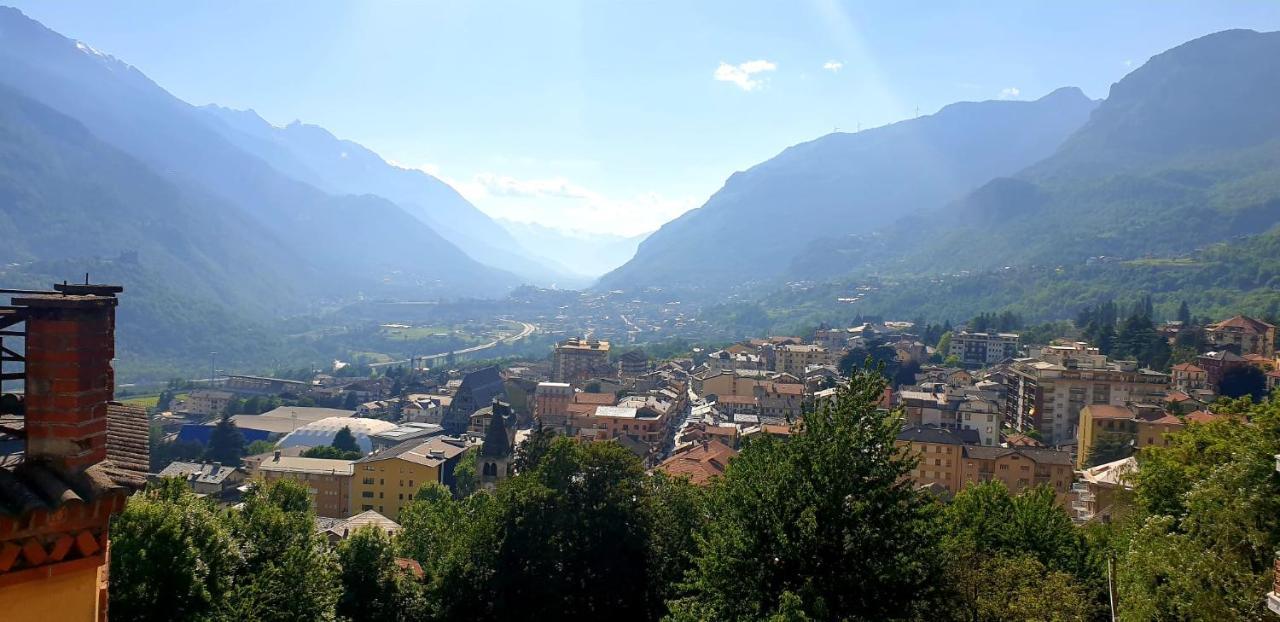 Casa Vista Saint Vincent Accanto Alle Terme Leilighet Eksteriør bilde