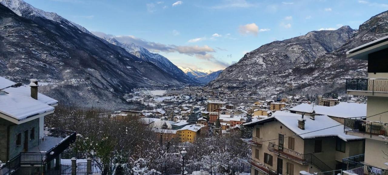 Casa Vista Saint Vincent Accanto Alle Terme Leilighet Eksteriør bilde